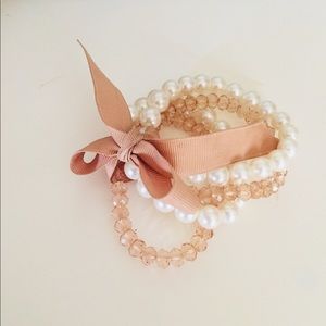 Pearl bracelet